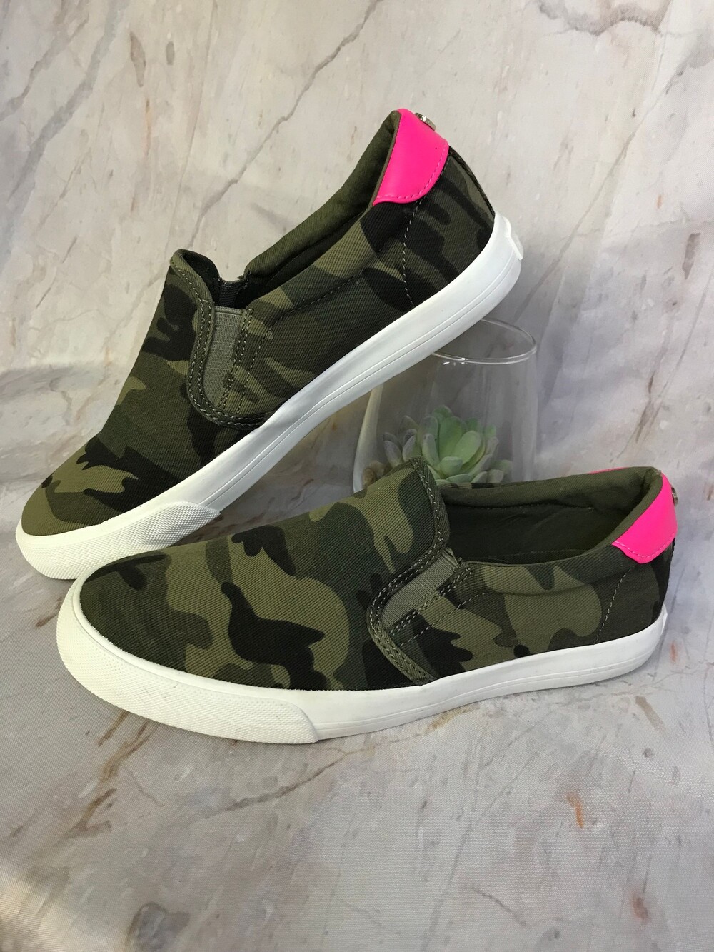 Nine West Lala Camo Print Slip-On Sneakers with Pink Heel Detail Size 7